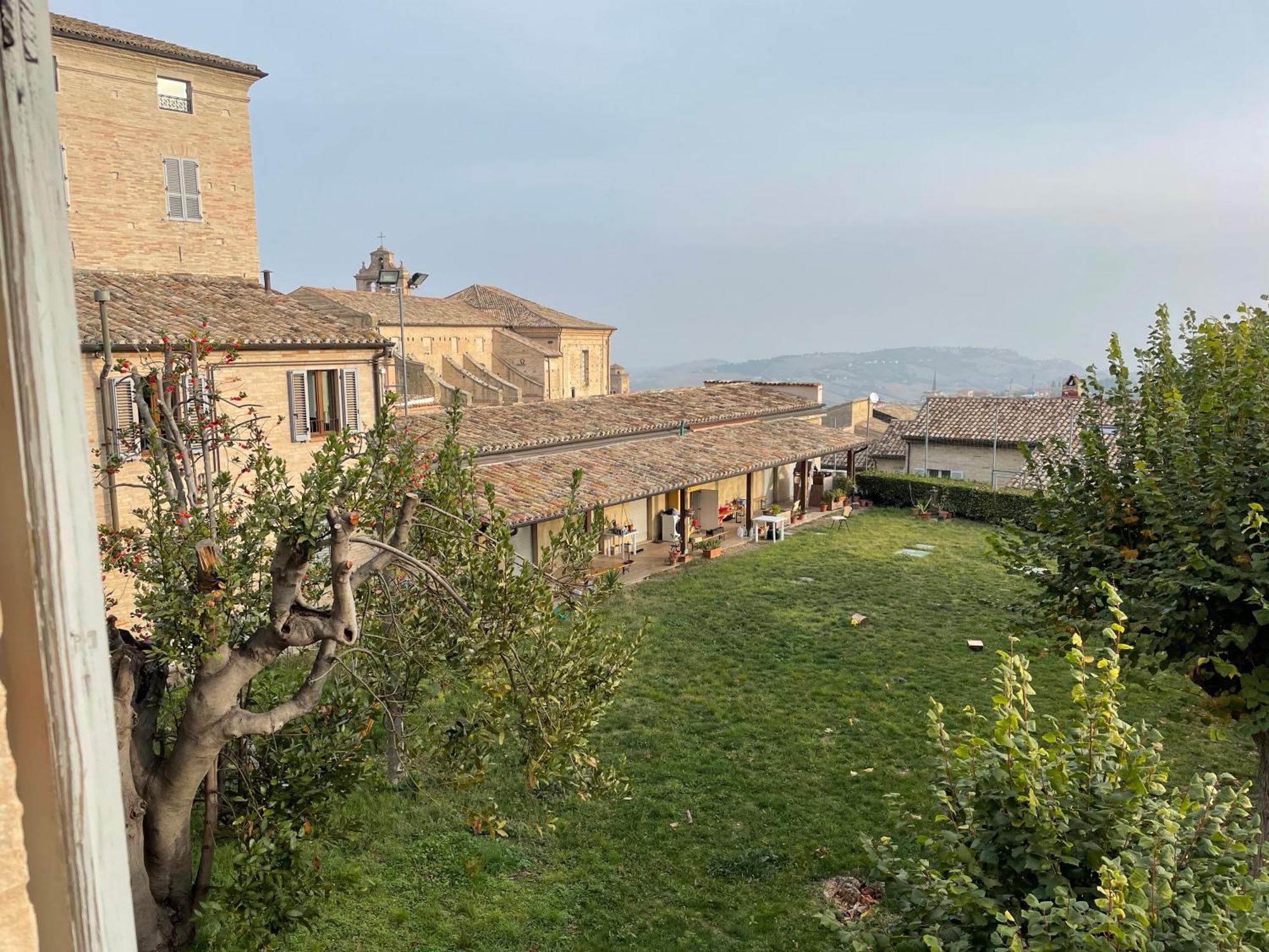 Hotel Palazzo Capparucci - Dimora Storica Fermo Exterior foto