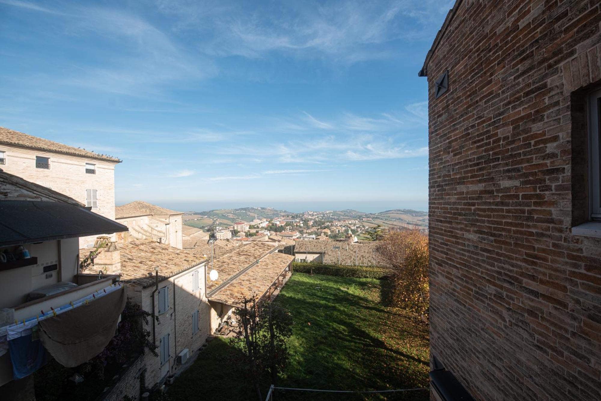 Hotel Palazzo Capparucci - Dimora Storica Fermo Exterior foto